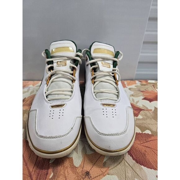 Nike Air Zoom Generation 1 Lebron Men's Size 11 SVSM WHITE GOLD DUST AO2367-100 - Picture 3 of 7